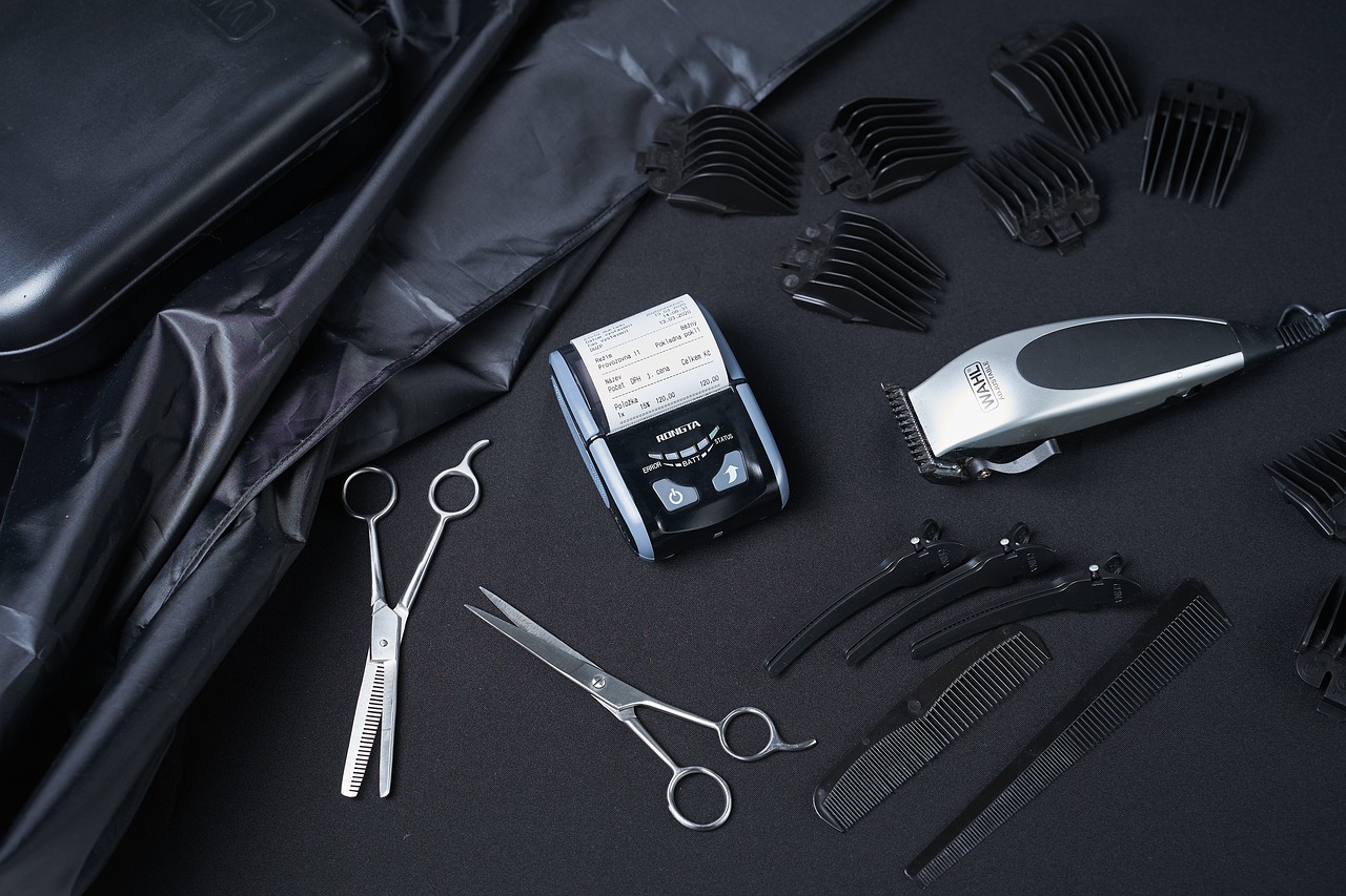 hair salon, barber shop, scissors-5200393.jpg